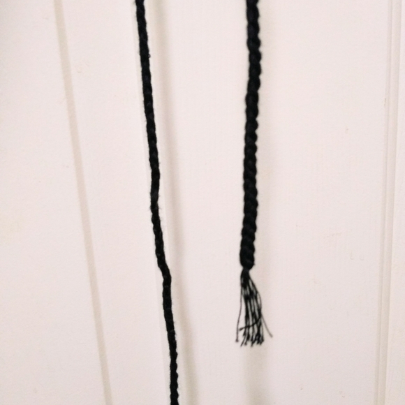 NWOT Knitted Halter-Like Crop Top - Picture 8 of 12